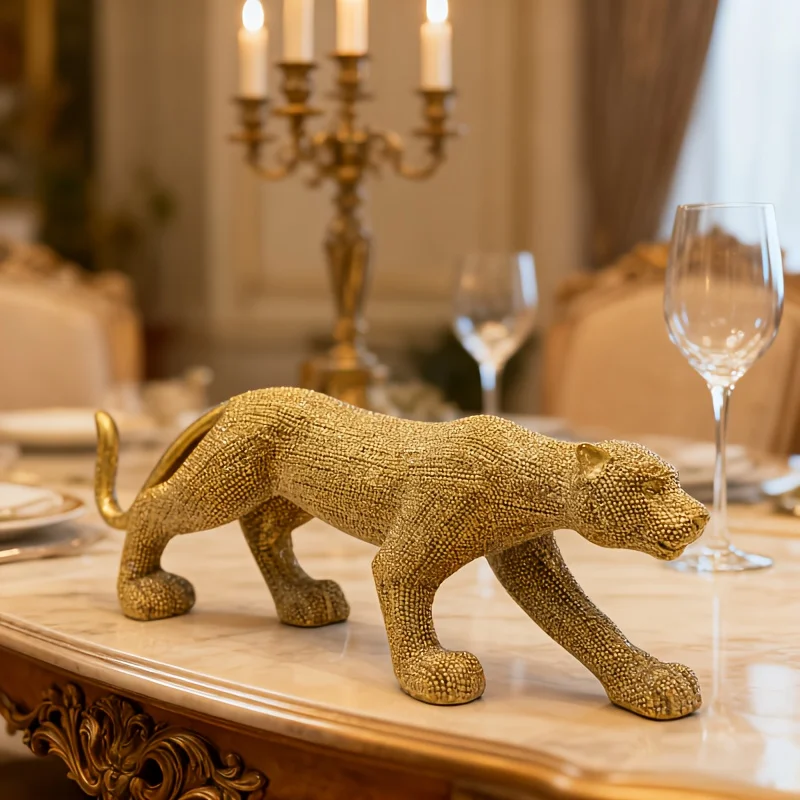 Elegante estatua de leopardo, artesanía de resina con forma de leopardo, adecuada para decoración del hogar, decoración de oficina, decoración navideña - Imagen 3